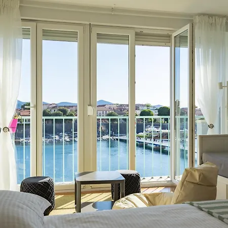 Appartamento Harbor Lights Zara