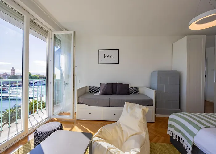 Harbor Lights * Zadar